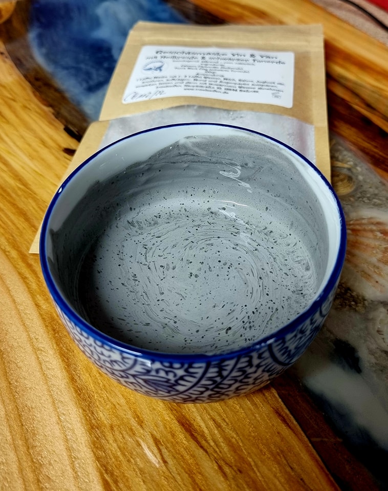 Maske-Yin-Yang Yin Yan angerührt