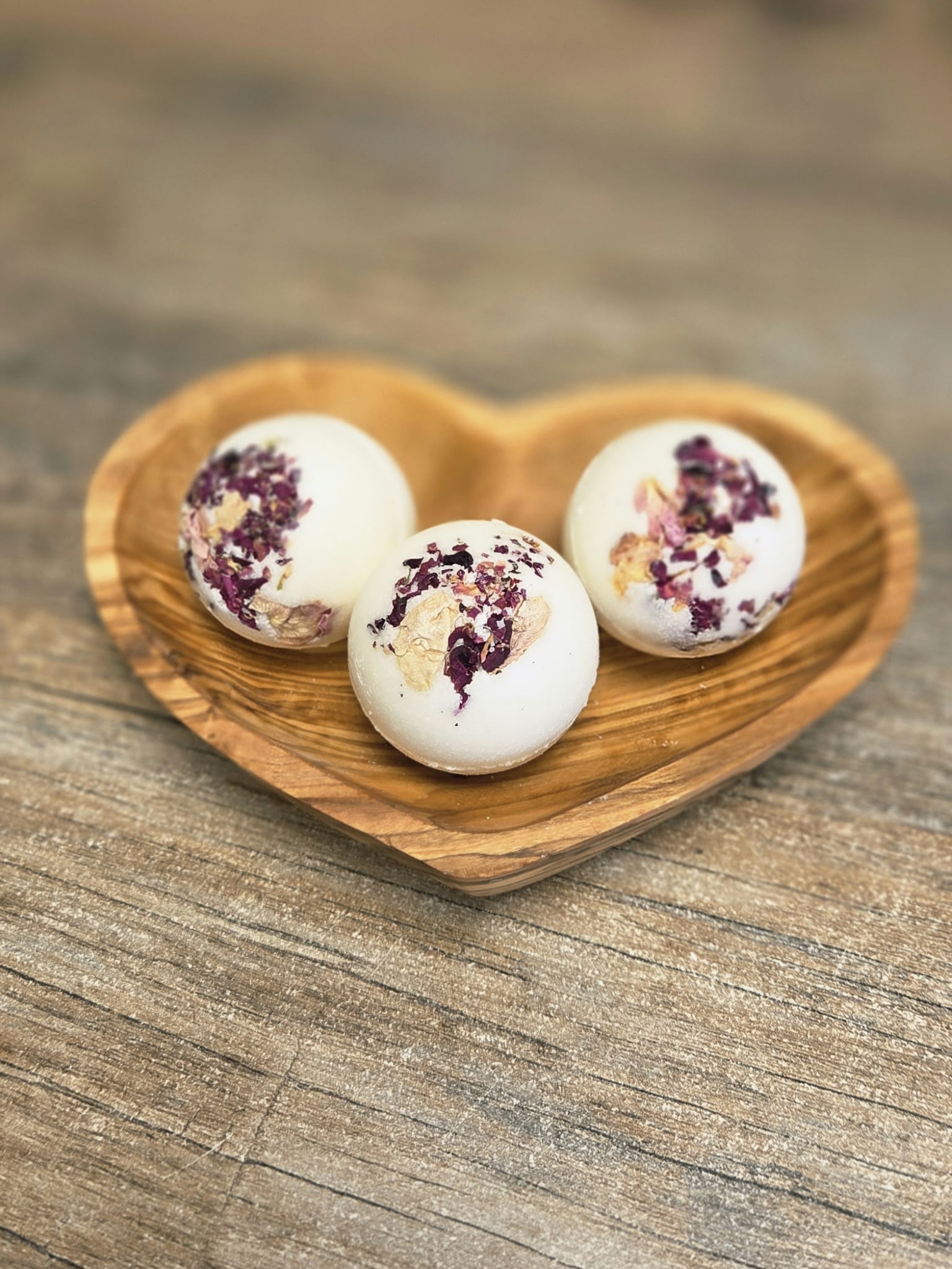 Badetrüffel Strand Rose mit Mandelöl, Shea- & Kakobutter, Vegan